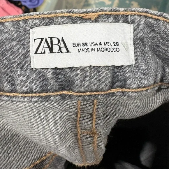Zara TRF Mid-Rise Wide Leg Cargo Jeans - Picture 7 of 10